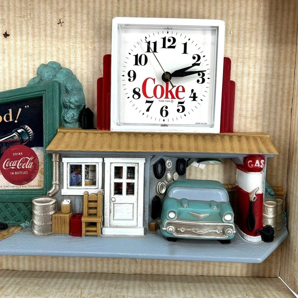 Coca-Cola Vintage 1993 Burwood Products Gas Station Wall Clock 5611-2 NIB